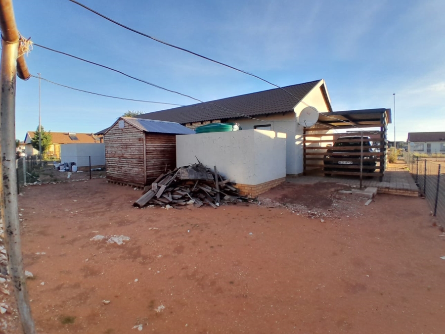 2 Bedroom Property for Sale in Kathu Northern Cape